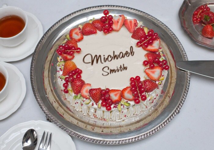  \"Happy Birthday Michael Smith\" - Steve Harvey got you a cake 