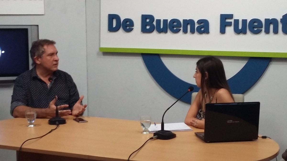 albertoquiroga's tweet photo. Ahora: el Sdor @joselpallares en @debuenafuenteok https://t.co/TmbyMwD2Ku