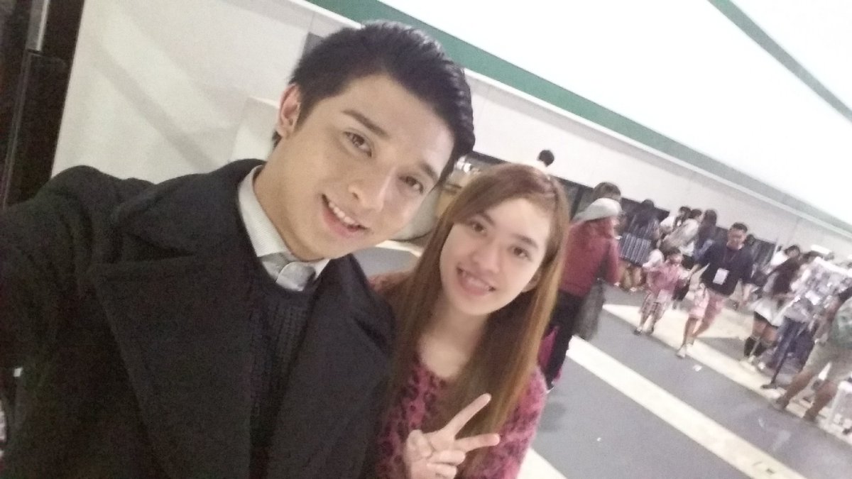 ma_ehh_xxi's tweet photo. He has a photo with Lee Minho, and I took a photo with him @lyndoncostes finally ππ
#kcon #kcon7 #latepost https://t.co/2NfWDNyi4v