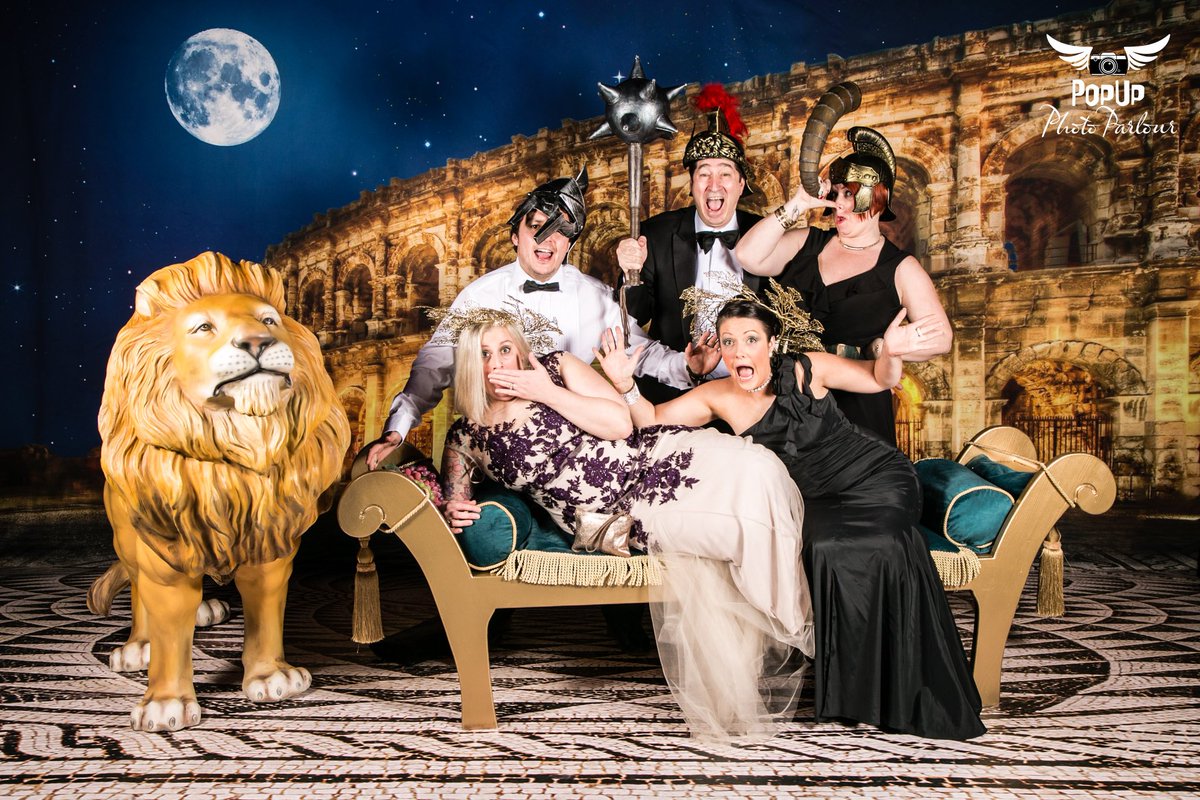 Our new Roman Colosseum #Photoset <a href="/supernovalondon/">Supernova</a> <a href="/PlanitEventsLtd/">Planit Events</a> #PopUpPhotoParlour #eventprofs #experiential