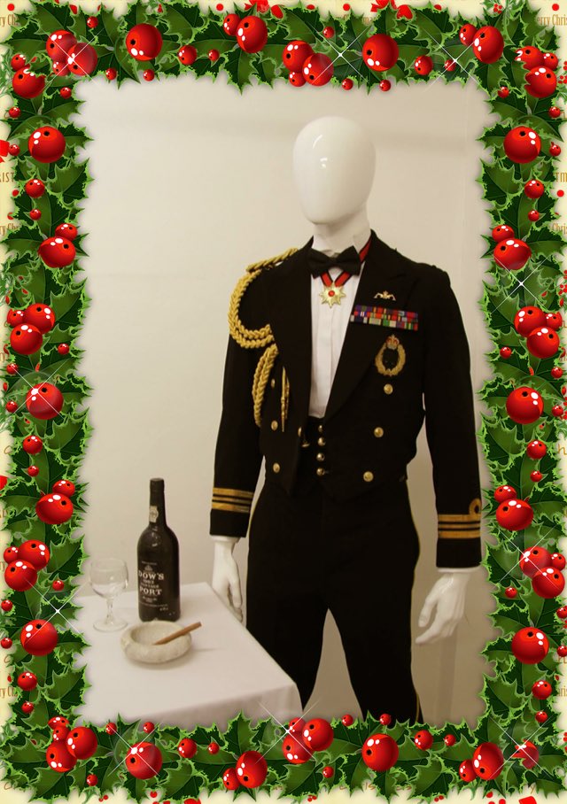Foxtrotprod's tweet photo. Behind door 21 there's a festive glass of port for everyone in the Officers' Mess. 

#costume #costumedesign https://t.co/p1x8BpJ9vy