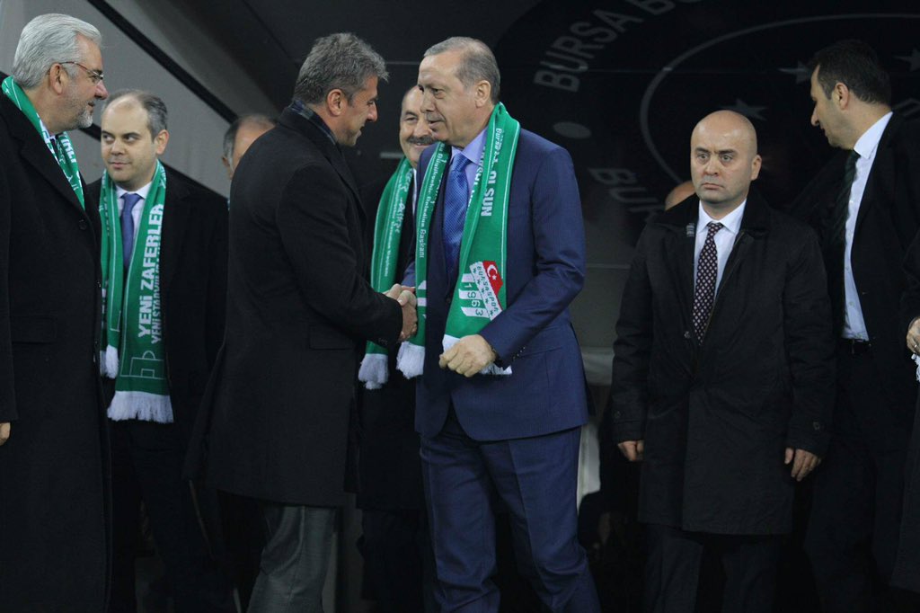 Timsah_Arena's tweet photo. 44 bin kişilik Bursa B.Ş.B Stadyumu, Cumhurbaşkanı Recep Tayyip Erdoğan’ın katılımıyla açıldı. https://t.co/C0MoMkE9ed