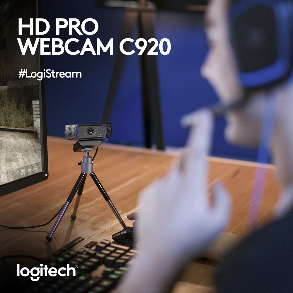 Logitech's tweet photo. Talk Trash + Drop Knowledge in full HD. Share your streaming spot w/ #LogiStream to win. https://t.co/yc2cdawCus https://t.co/rZqdzilEad