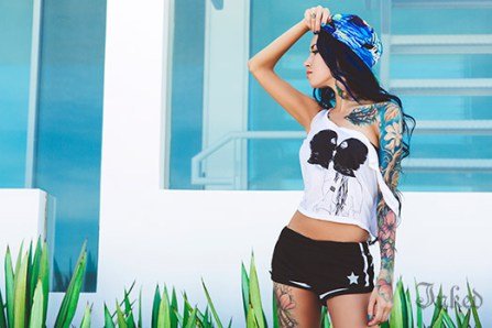 if someone makes an OC with her be my girl holy shit if your willing to ill dm you her rl name