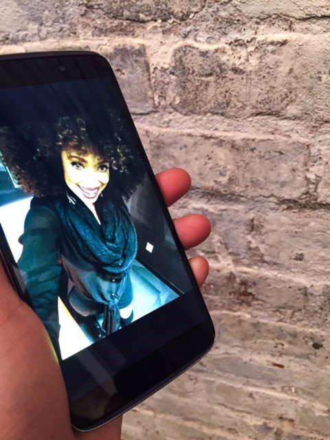 Cricketnation's tweet image. .@TarenGuy is stepping up her #selfie game w/ the @ALCATEL1TOUCH Idol 3! mycrk.it/CWOneTouch