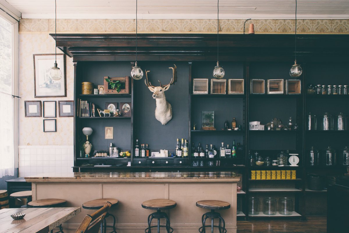 Our fave Colorado distillery tasting rooms are goo.gl/1ZgKDV <a href="/WoodyCreekDisti/">WoodyCreekDistillers</a> <a href="/DramApothecary/">DRAM</a> <a href="/LeopoldBros/">Leopold Bros.</a>