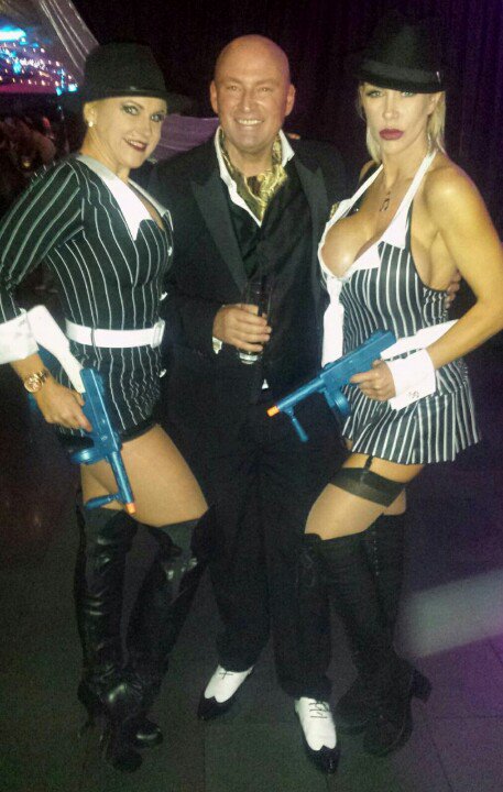 DJTaniaAmazon's tweet photo. With the Legendary @TonyTrumanIbiza at the December 2015 Tru's Do
the GREAT GATSBY party π
#TrusDos #GreatGatsby https://t.co/yOAfrqUZ9X