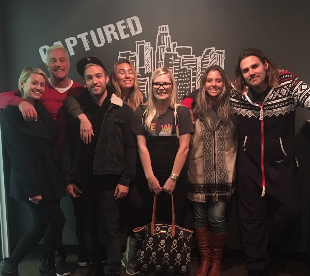 capturedLA's tweet image. Thanks for coming out last night and we'll see you again soon! @JohnFeldy @petewentz @MeaganCamper @JASONEVIGAN1