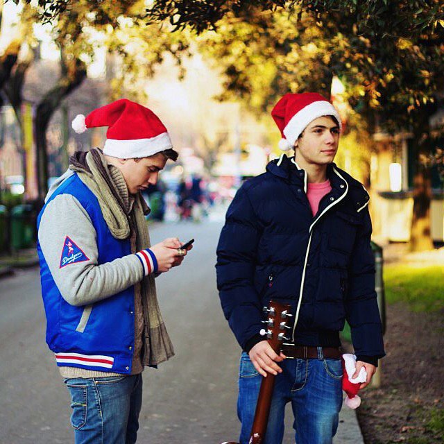 Due piccoli babbi 🎅🏼🎅🏼