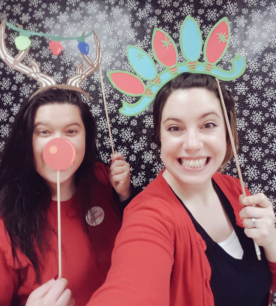 Yay!!!! More pic fun! This is my favorite :) with cashier Jessica! #t1331 #targetholiday <a href="/Lindsayyybert/">Lindsay bert</a> <a href="/DebnSherl/">Deb Hunt</a>