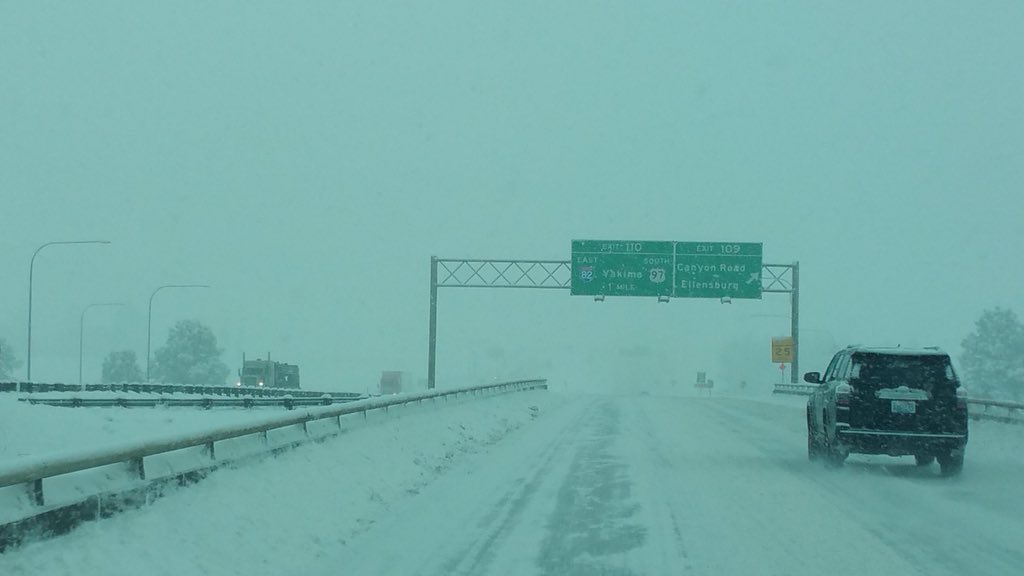 JJusseroKOTV6's tweet image. Check out these conditions all the way to #Ellensburg &amp;amp; beyond. @wsdot_passes @Ellensburg_WA Pics courtesy CJ Grooms