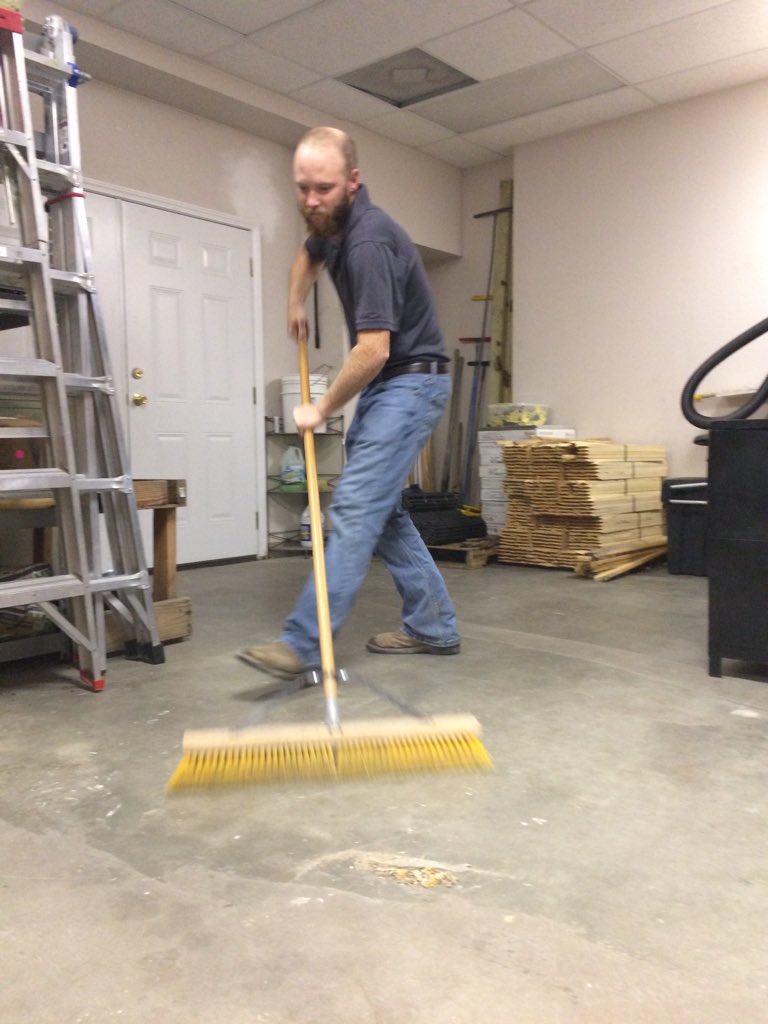 Today's #Louisiana weather is giving us a chance to catch up on some housekeeping! <a href="/NOLArain/">New Orleans Rain</a>