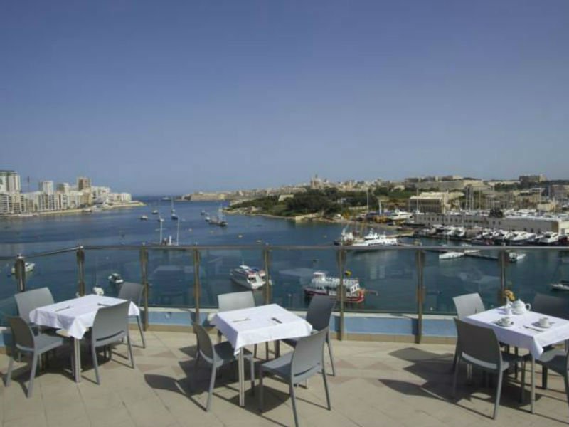 CompleteTravel's tweet photo. #Malta - 3* - Bed &amp; Breakfast - 3 nights - From £99pp - Save 25% https://t.co/v9nAUrB2JG https://t.co/ugUDMHhKtG