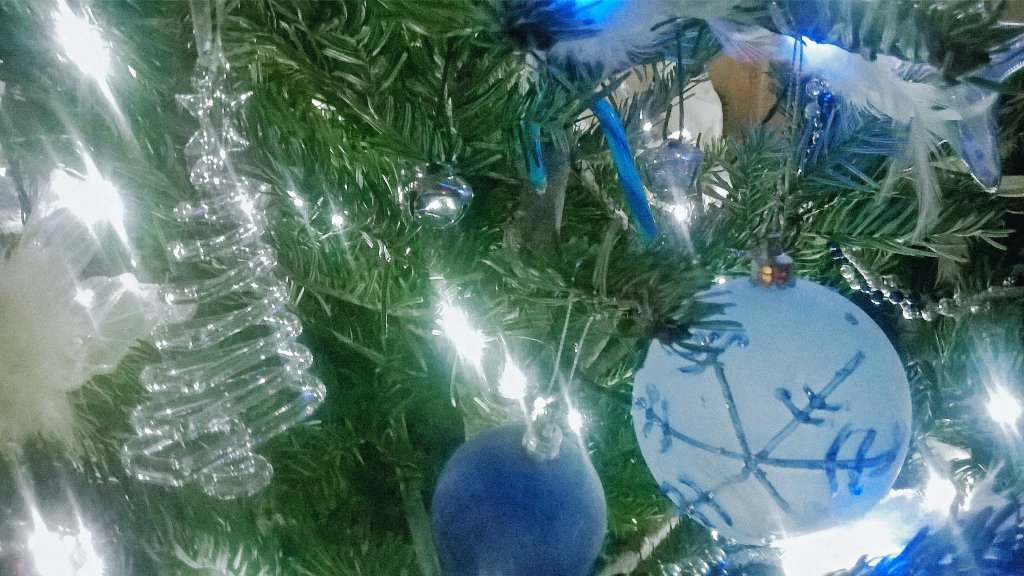 IsaPatoureau's tweet photo. Joyeuse semaine de noël 🎄 https://t.co/a3SccNe4QU