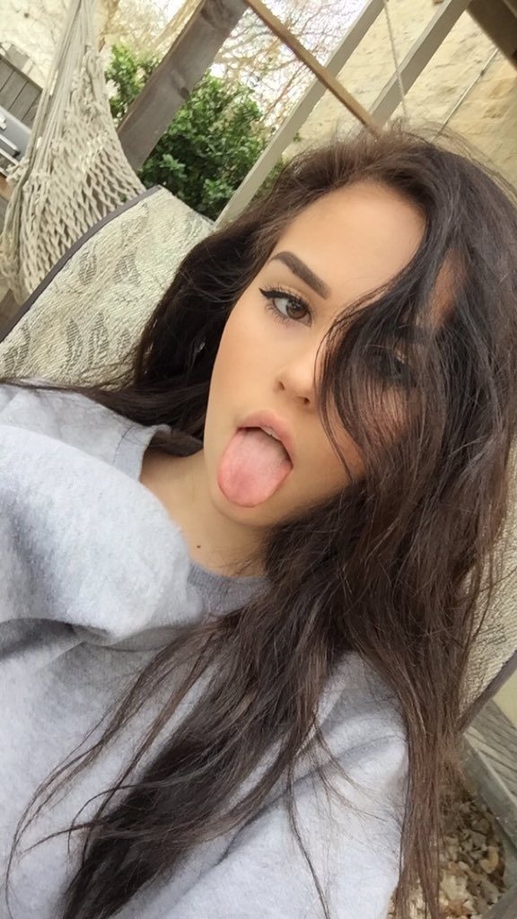 MaggieLindemann's tweet image. 