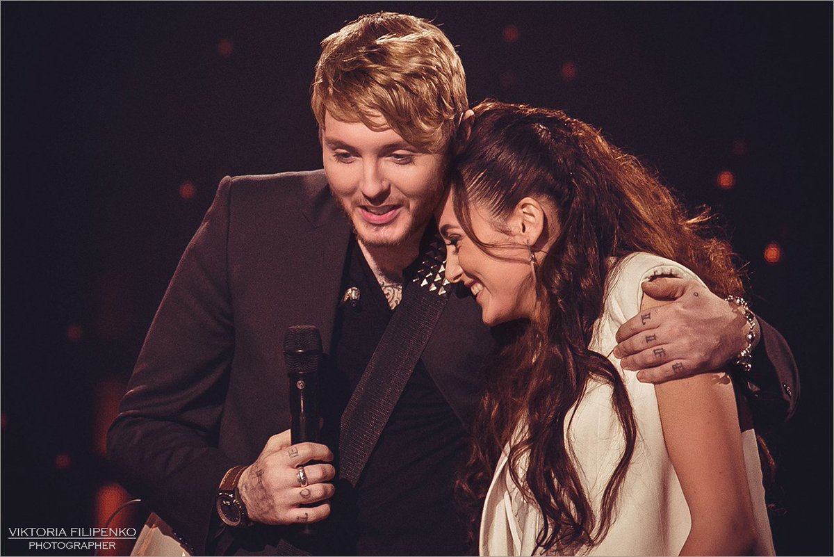 vic_tory7's tweet photo. 19/12/2015 @JamesArthur23 #XFactorUkraine @AshworthShirls @MarinaHomenko20 @JustMeKinga
(13-16/21viktoria filipenko) https://t.co/QTF7GxRgzy