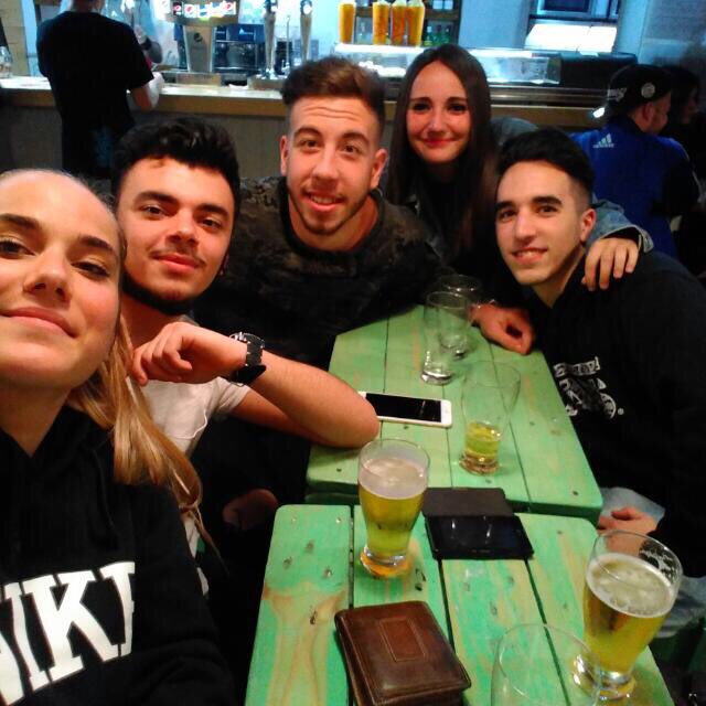 Aliii_23's tweet photo. Al final está quien quiere estar!💕 https://t.co/ZSPH0Rum70