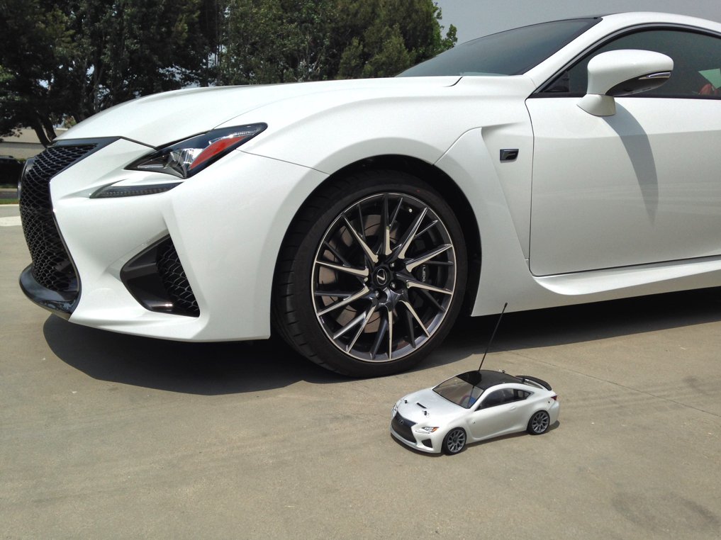 Lexus's tweet image. Either way, you can&apos;t lose. Get the #LexusRCF remote control car here: lexus.us/1UZ8CC5