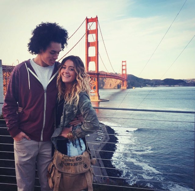 polycouples's tweet photo. Can't get over how cute this couple is. 😭😍😍😍😍😍 @Simi_Fehoko https://t.co/b54UZPL4Wo
