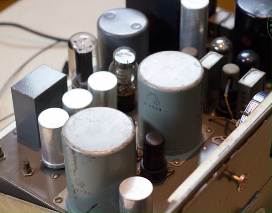 The guts of an RCA BA6A compressor #fastbackstudios #Seattle #recording