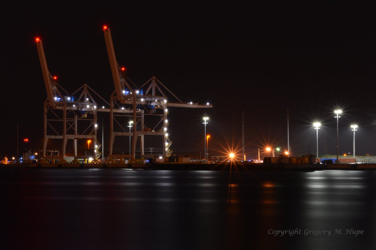 GregHupe's tweet photo. SpaceX Launch w/ ASDS docked next to cranes. History making event I will never forget! Awesome live experience!! https://t.co/1wNv4vD4Z3