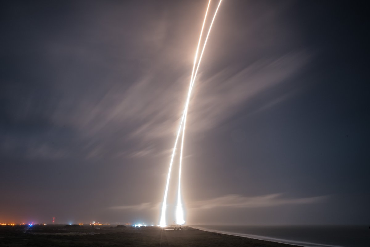 SpaceX's tweet image. Background on tonight&apos;s launch and landing spacex.com/news/2015/12/2…