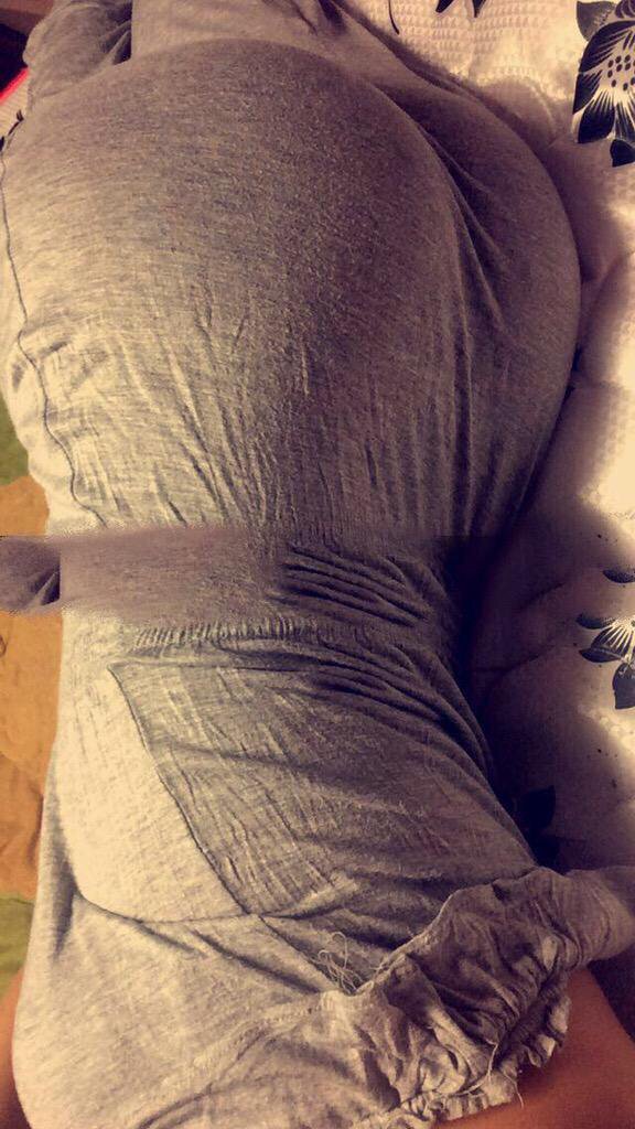 vxm45's tweet photo. دع قضيبك يداعب مفاتني😞
#زب #ممحونة_ودلوعة #نيك_خلفي #نياكة #تحرش #احضان #لحس #لحس_موخره #كسس #قضيب #زب_اسود https://t.co/kRkbZwnBMf