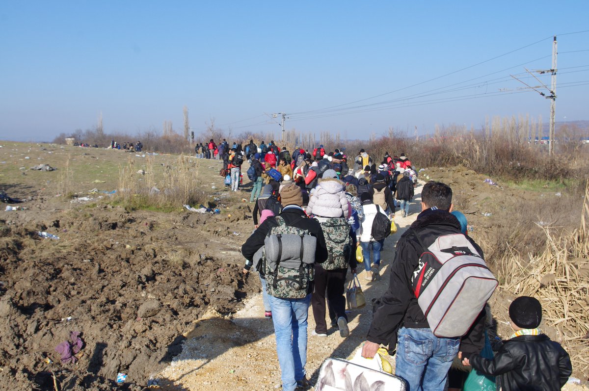 #refugeecrisis #Serbia #Miratovac <a href="/UNHCRSerbia/">UNHCR Serbia</a> <a href="/LukaZanoni/">Luka Zanoni</a> <a href="/majap/">maja</a> @xcolpevolex @mat_tacconi <a href="/ervinmh/">Ervin H.Milharcic</a>