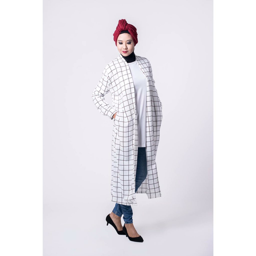 EveNotSG's tweet photo. Beautiful Grid Long Cardigan By Farohsah 😍 Yay or Nay? 
View more at: https://t.co/Ks0KOZPHgn https://t.co/aFiffgvDvN