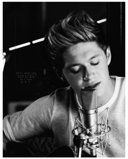 HarryTomilsoon's tweet photo. #WeAreAllNiall https://t.co/nFQaQBQSDo