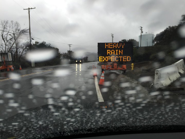 latimes's tweet photo. The National Weather Service has issued a Flash Flood Warning for parts of LA. For more: https://t.co/rP69pTiSsv https://t.co/QWIzFoQvdc
