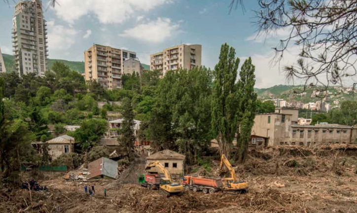 Scaling up climate and disaster resilience for the world's most vulnerable: gfdrr.org/scaling-climat…