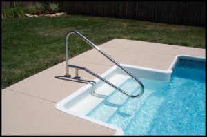 2nd_gen_pools's tweet image. We install pool rails which create easier access! #swimmingpool #poolrails