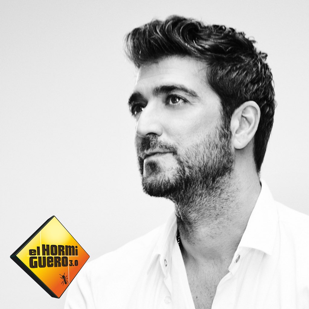 El_Hormiguero's tweet photo. Hoy viene a divertirse a El Hormiguero y hacer con nosotros la carta a los Reyes Magos, el artista... @antoniorozco https://t.co/ojq47CJBxY