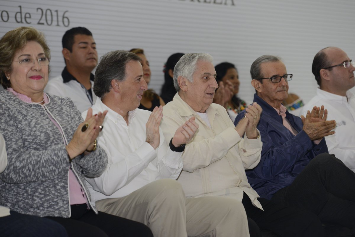 ComSoc_Tab's tweet image. Encabezan @nunezarturo y @JoseAMeadeK, titular de @SEDESOL_mx encuentro con beneficiarios de Programas Sociales