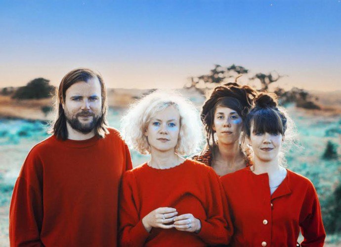 Dutch band Bird On The Wire debut “Movements” video northerntransmissions.com/news/bird-on-t… #NewMusicAlert #BirdOnTheWire