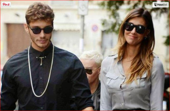 VideoComing's tweet image. Belen e Stefano insieme nel programma tv Pequenos Gigantes videocoming.net/belen-e-stefan…