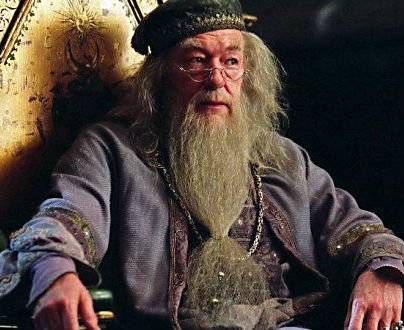 Hogwartssite's tweet photo. Sus Majestades los Reyes Magos de Hogwarts. https://t.co/8dnCswZtIS