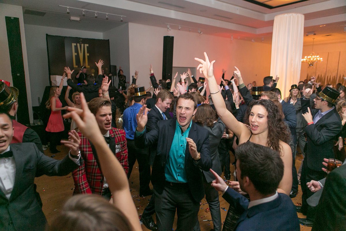 CernerFdn's tweet photo. Sent 2015 out with a bang at #EveWithFirstHand. @djashtonmartin had the place hoppin’! Pic from @JanaMariePhotos https://t.co/nDT3je9zzX