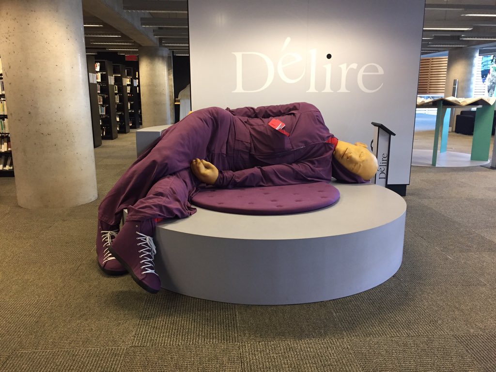 Guglielminetti's tweet photo. J'adore les installations de lecture delà @_BAnQ !! https://t.co/3fSNRVXFgq