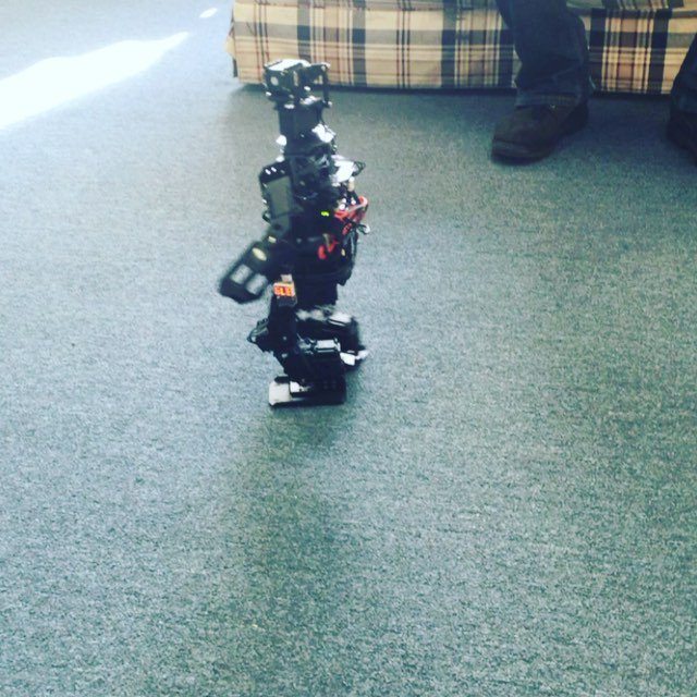 trossenrobotics's tweet photo. The latest gait for the #HR-OS1 #interbotix #dynamixel #raspberrypi #robot https://t.co/kLeTwaXuaS