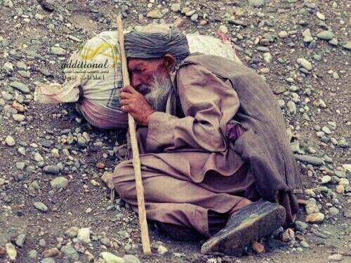 ala7adeth's tweet photo. ماعندك فلوس الآن لكن!

ساكن في بيتك ولديك بعض الطعام

لله الحمد على النعمة فأنت من أغنياء العالم

انظر لمن هو دونك ! https://t.co/qMBReVKb3j