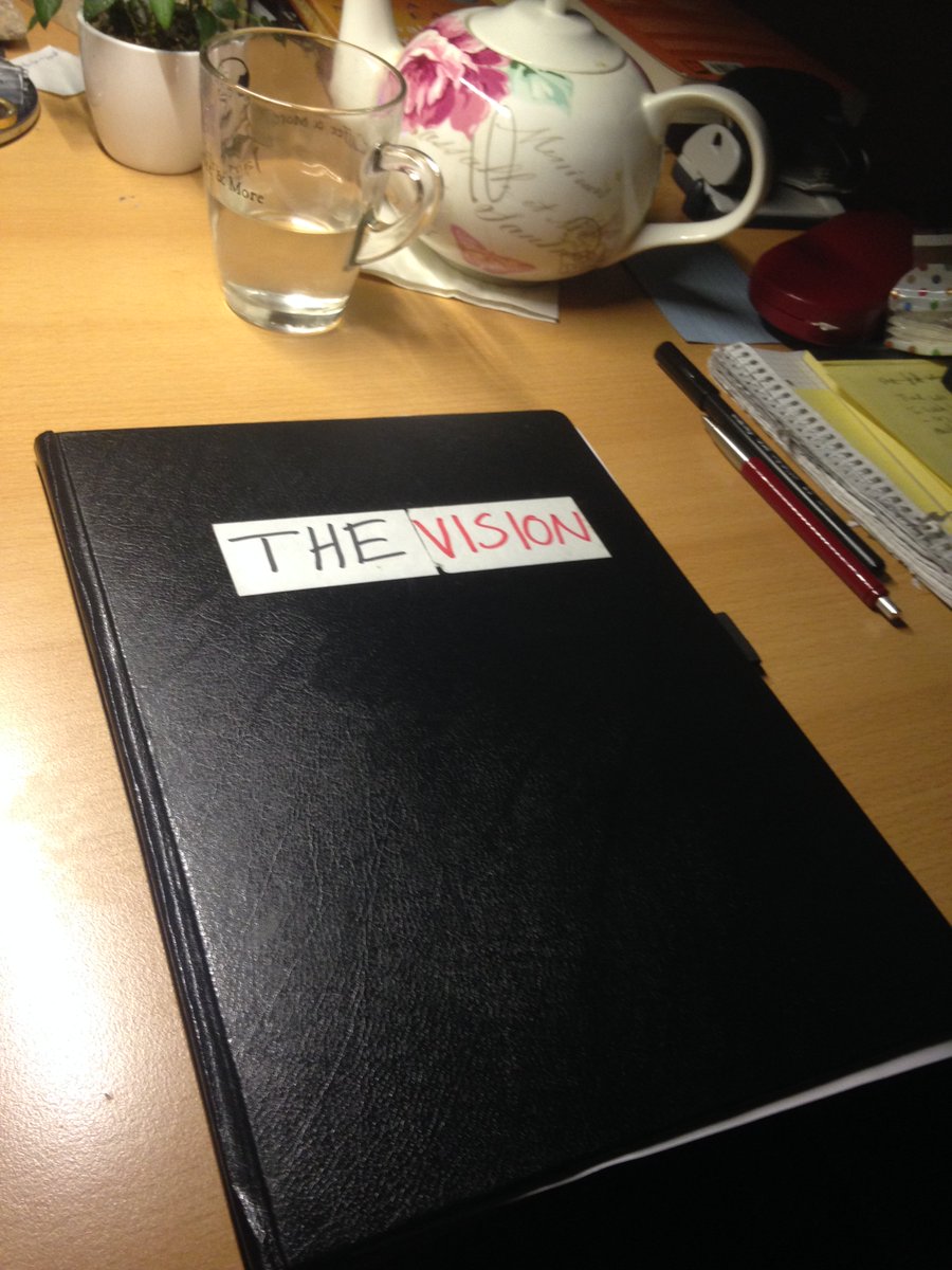 fabimarkl's tweet photo. Writing my vision for 2016 with @BrendonBurchard #BrendonOCourse #YourNextBoldMove https://t.co/tiNb2m7LRy