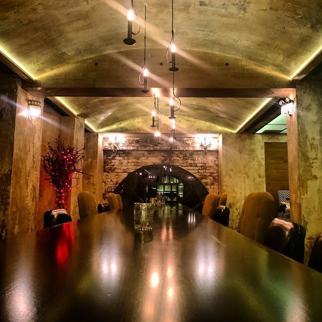 AthensInsta's tweet image. Last supper #industrial #monasterytable #dinner by yroandreou ift.tt/1YZeX0O