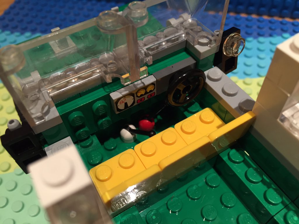 mattstatham's tweet photo. Best way to spend a very wet Sunday? Build a Series 2 Land Rover with the kids #LEGO #landrover #legofreestyle https://t.co/HYlwZlPHVZ