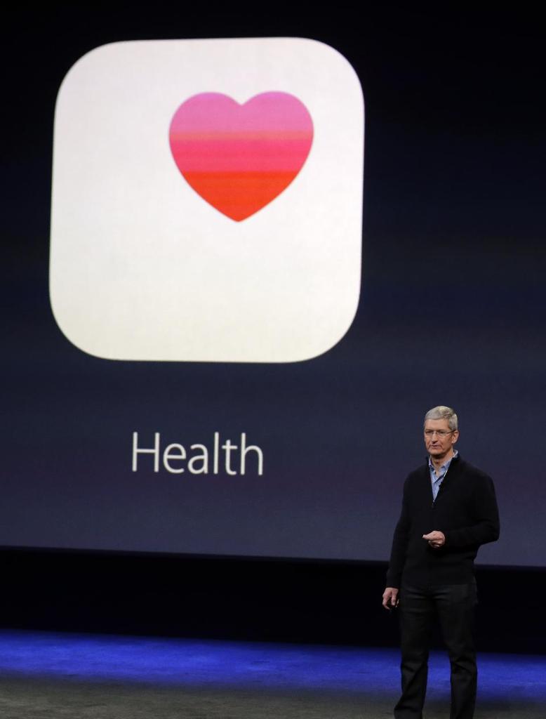 ForbesTech's tweet photo. Studies suggest that in 2016, people will trust mobile health apps more than physicians: https://t.co/RnywINDF3M https://t.co/avSiyuh5jY