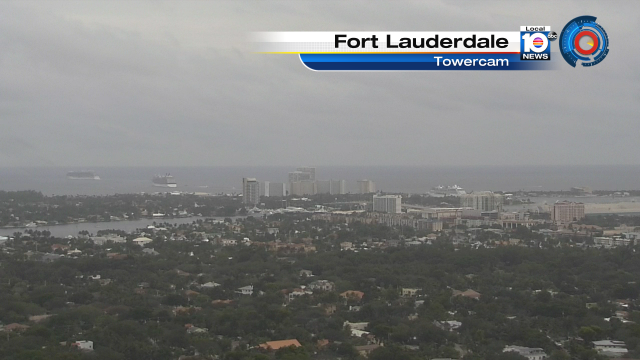 Cruise ships heading out this gloomy Sunday. Join @TrentAricTV at 5pm and 6pm for your forecast https://t.co/useq4rCSSw