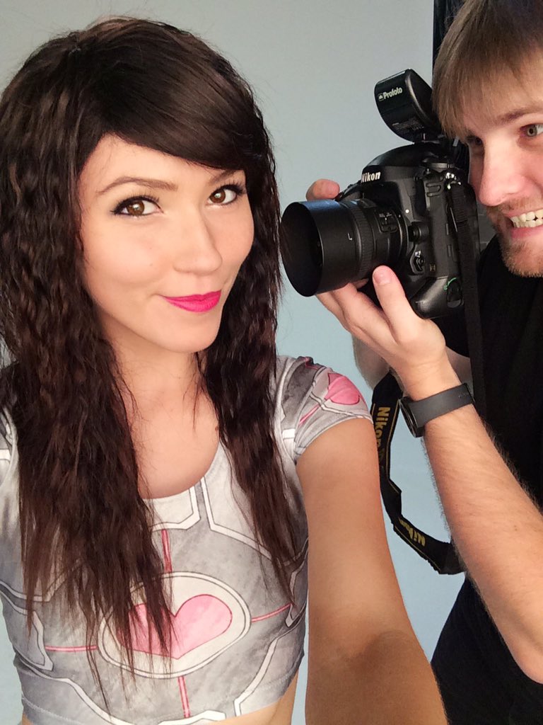 zhiana's tweet image. The man behind the (what a big) camera ;) can't wait to show the results! #companioncube #livingdeadclothing