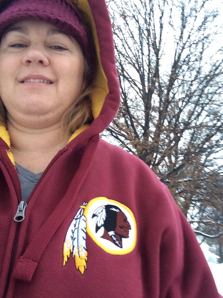 MommaMelP's tweet photo. Touchdown @Redskins @RedskinsTweetTeam #NebraskaTribe https://t.co/I8RJEvcxZE