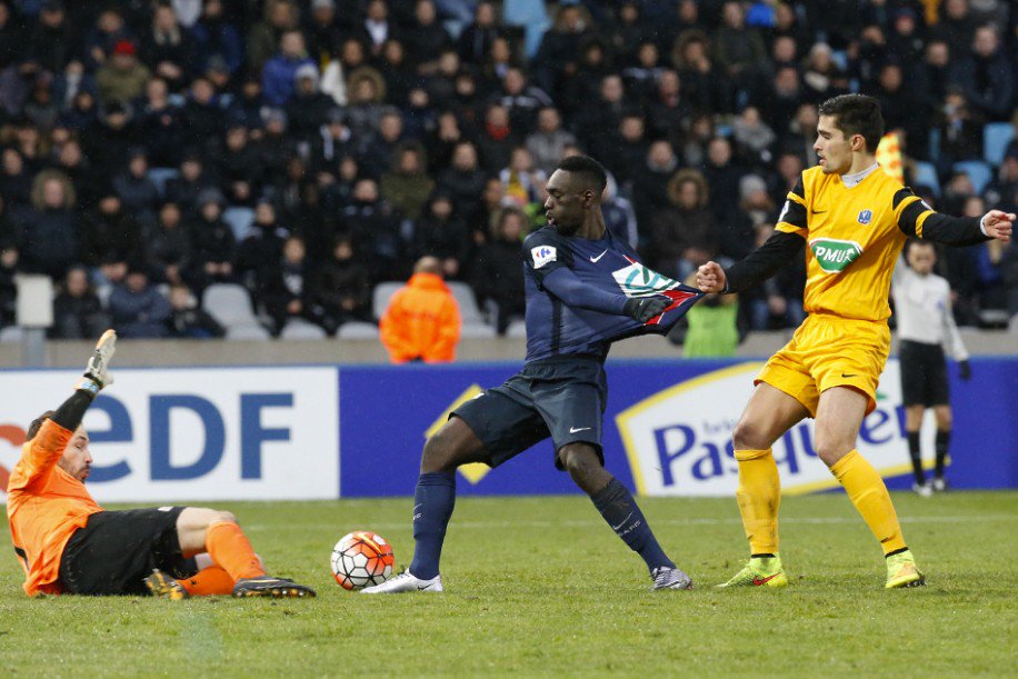 FFrancilienblog's tweet photo. LE PSG SE QUALIFIE A WASQUEHAL POUR LES 16e DE FINALE DE LA CDF. Article sur https://t.co/3UtTe27cn5 #WASPSG https://t.co/AaayAV0N5o